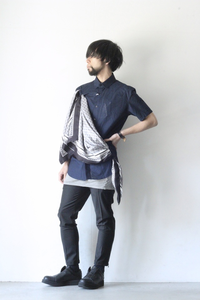 yoshio kubo(ヨシオクボ) / スカーフ付半袖シャツ(FLAG SHIRTS 