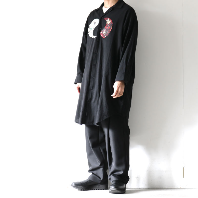 ストフ　IN And YAN Long Shirt   ブラック