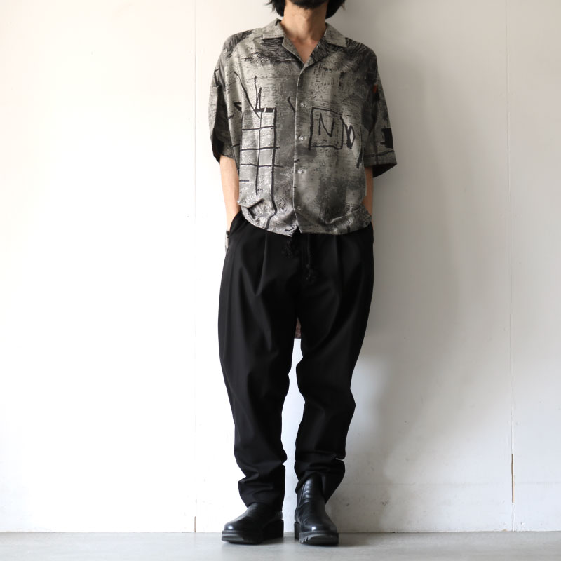Licht Bestreben / ジャカードポンチョシャツ