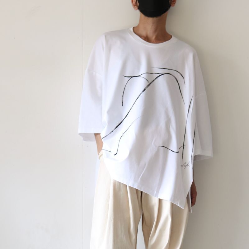Licht Bestreben(リヒト・ベシュトレーベン) / ハンドペイントTシャツ